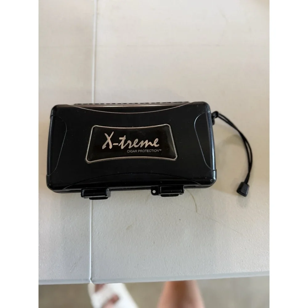 X-Treme Cigar Protection Travel Humidor Case Black 8